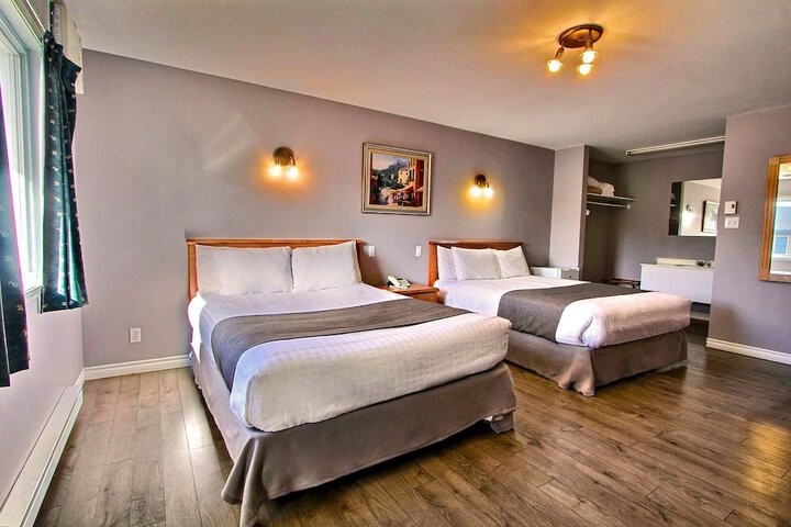 Room 8 of 36