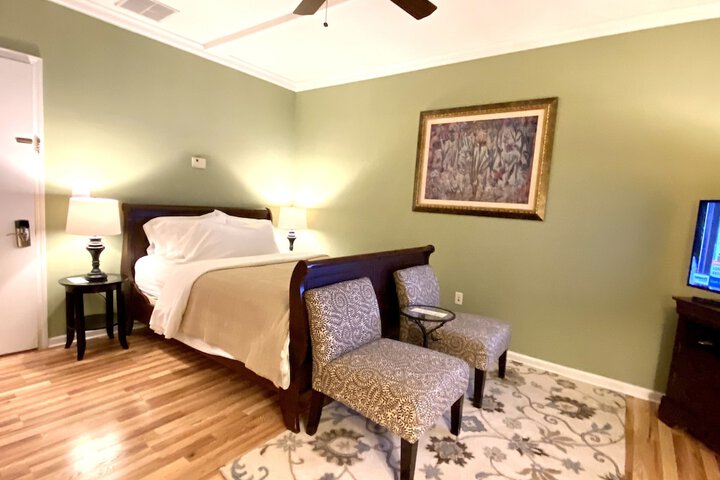 Room 12 of 97