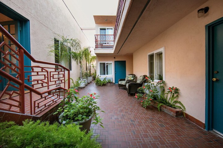 Terrace/Patio 25 of 32