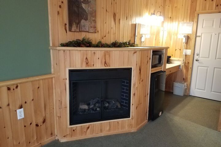 Room 6 of 21