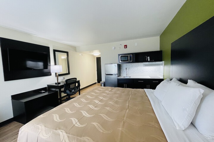 Quality Inn & Suites Lake Charles South
