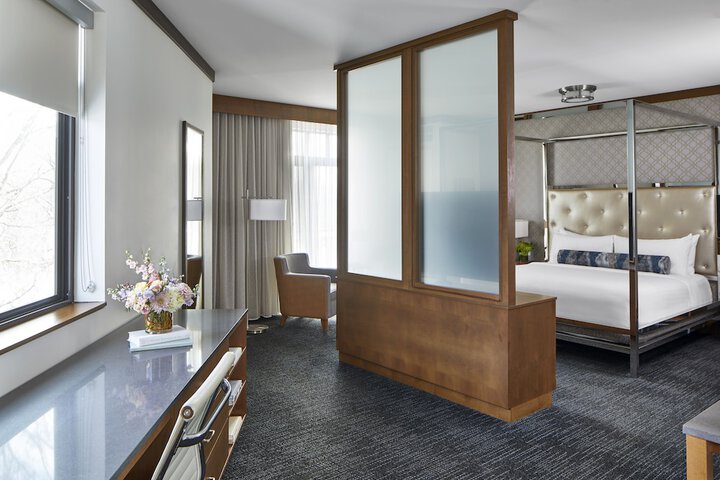 Room 29 of 64
