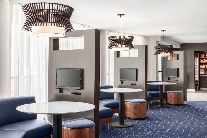 Hotel Interior 10 of 37