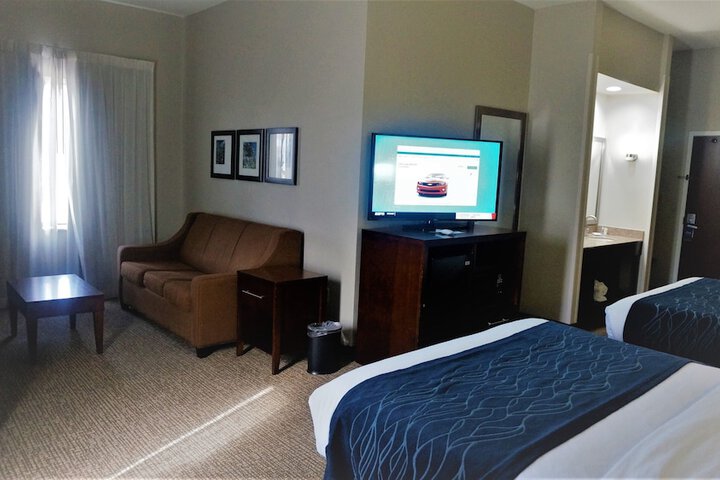 Room 42 of 57