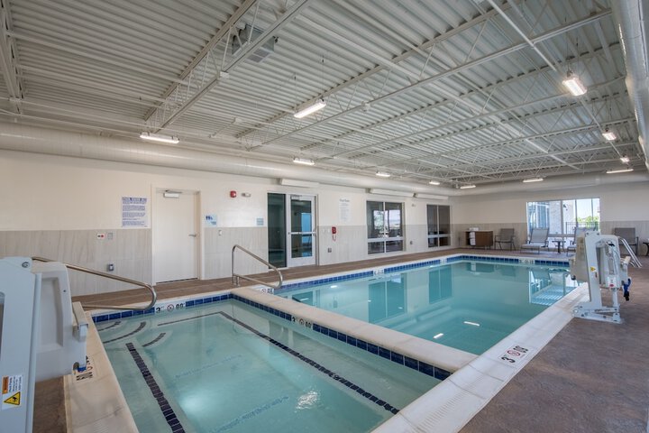 Pool 10 of 53