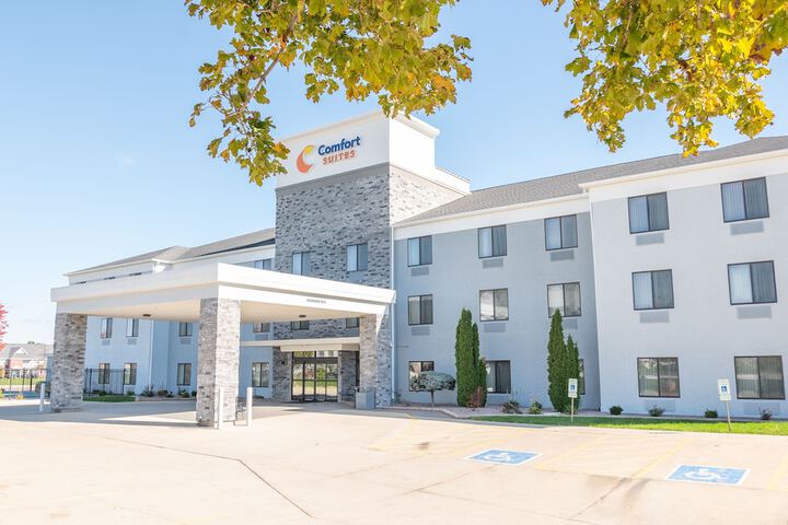 Hotel 2 of 41