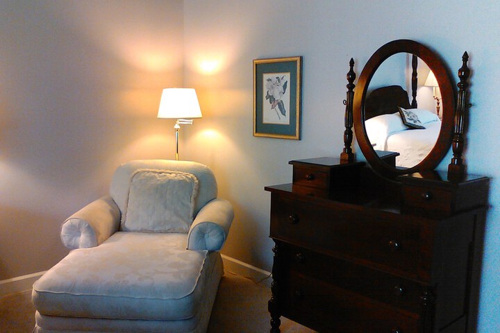 Room 16 of 66