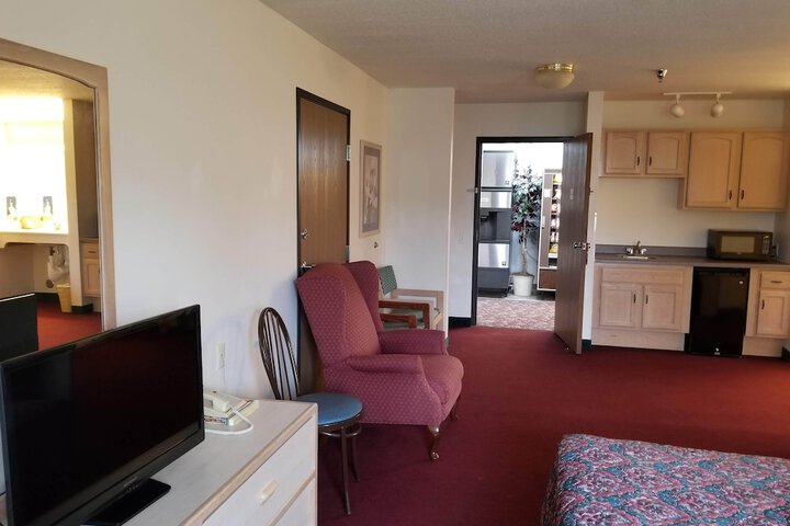 Room 161 of 232
