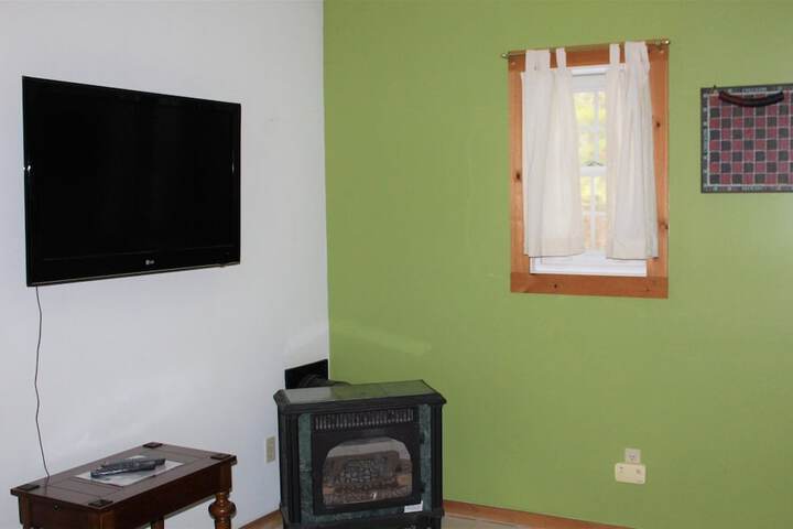 Room 10 of 13