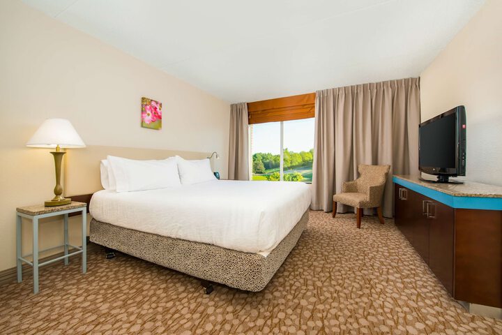 Room 21 of 30