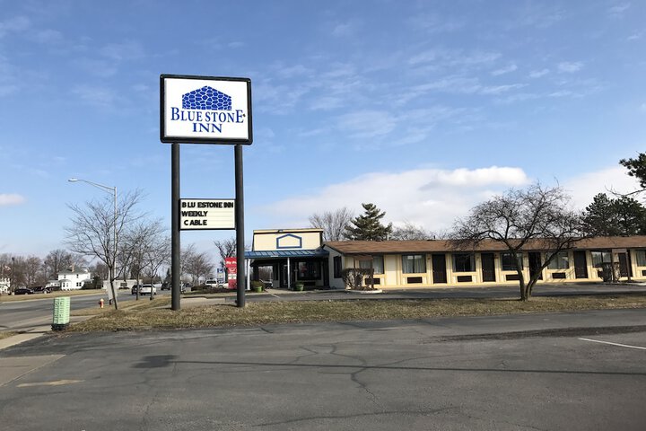 Blue Stone Inn