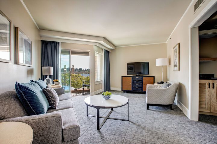 The Woodmark Hotel & Still Spa on Lake Washington