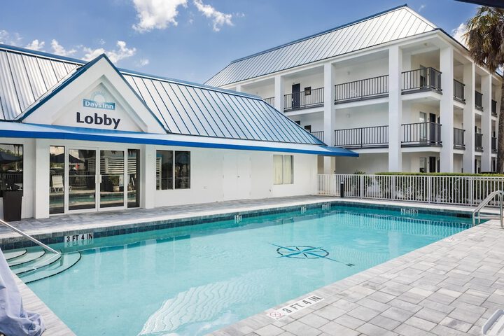 Days Inn by Wyndham Port Charlotte / Punta Gorda