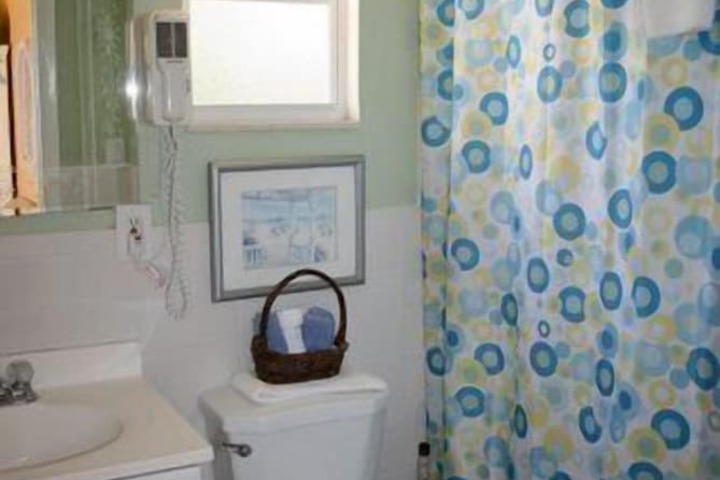 Room 14 of 21