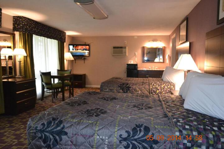 Mount Holyoke Inn