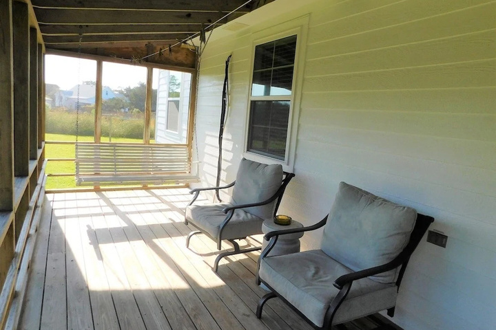 Enochs Hideaway Home