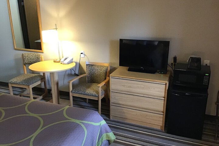 Room 14 of 23