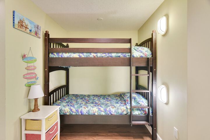 Room 130 of 308