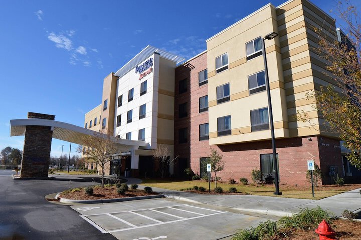 Hotel 7 of 49