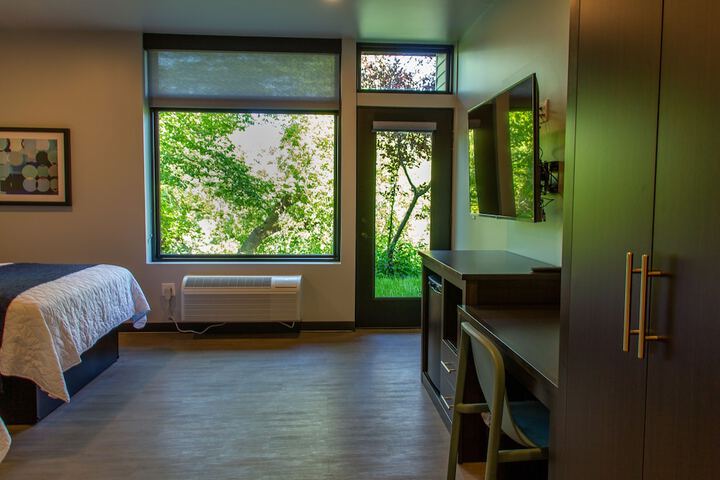 Room 38 of 53