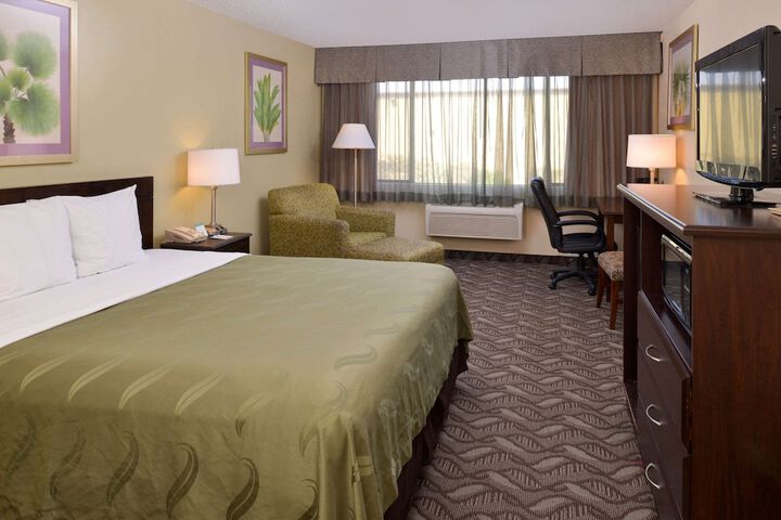Room 14 of 52
