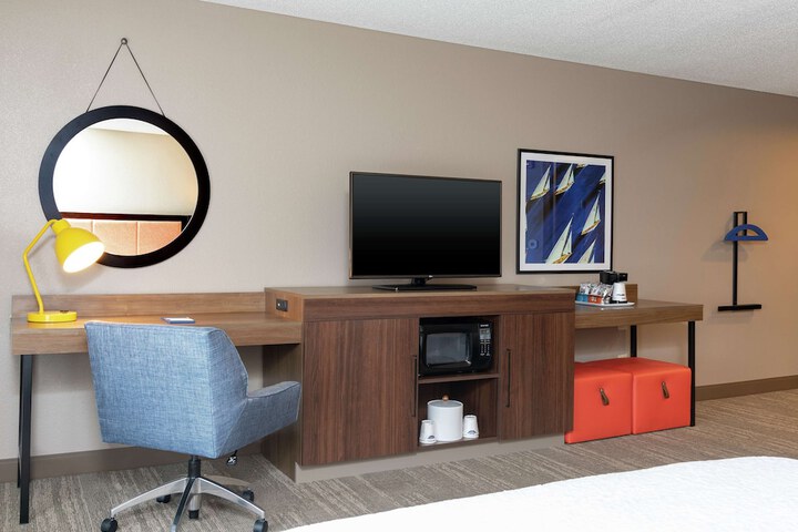 Room 7 of 36