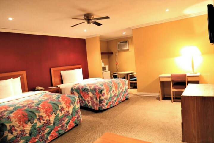 Room 107 of 157