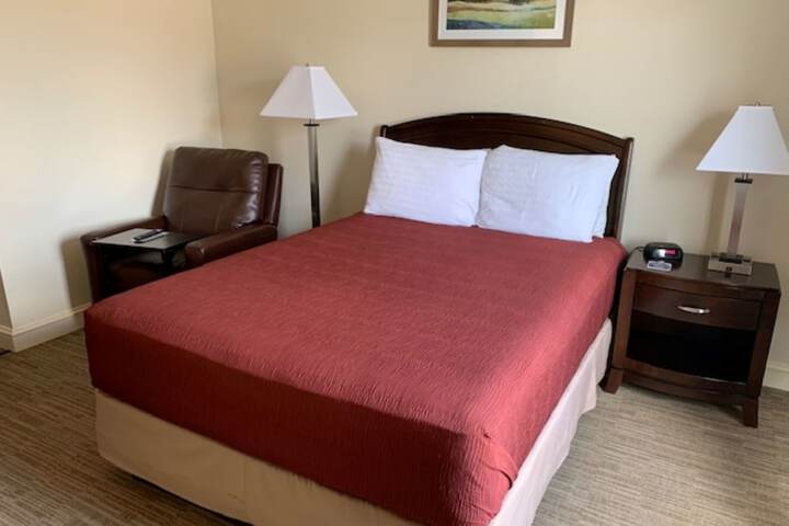 McCoys Inn