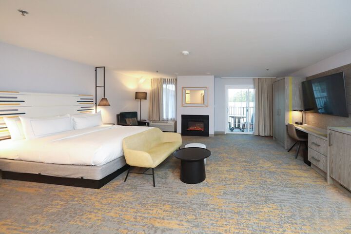 Room 40 of 62