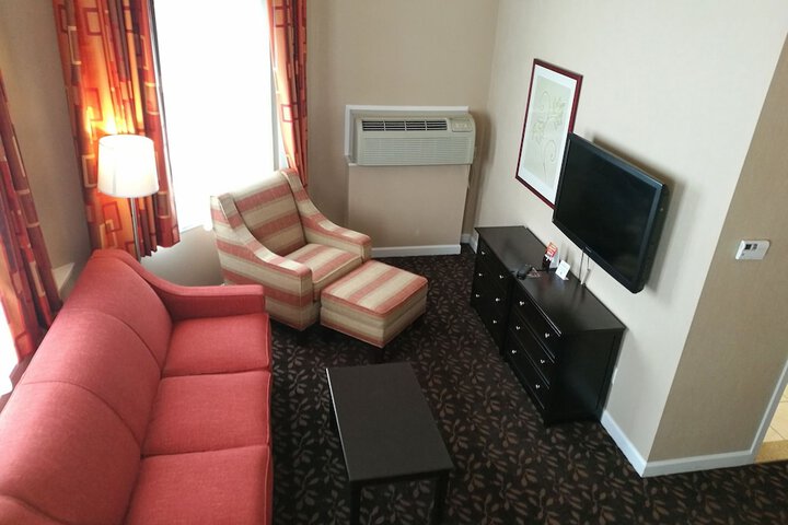 The Wilshire Grand Hotel