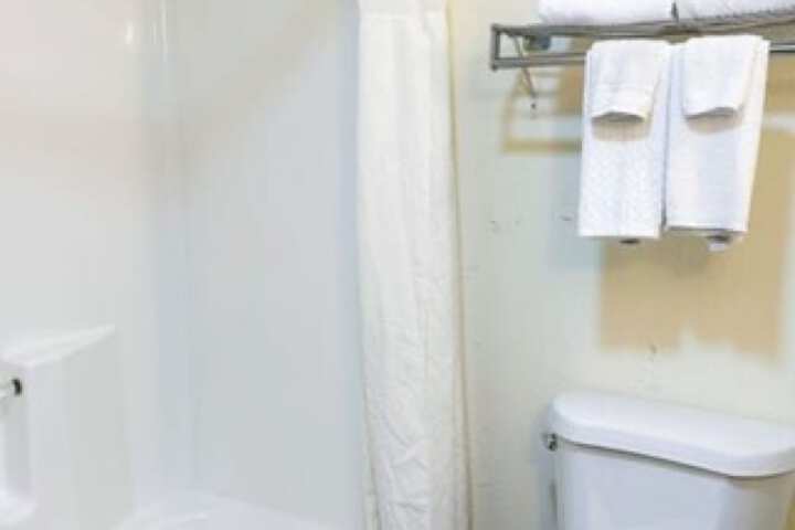 OYO Hotel Rome West GA