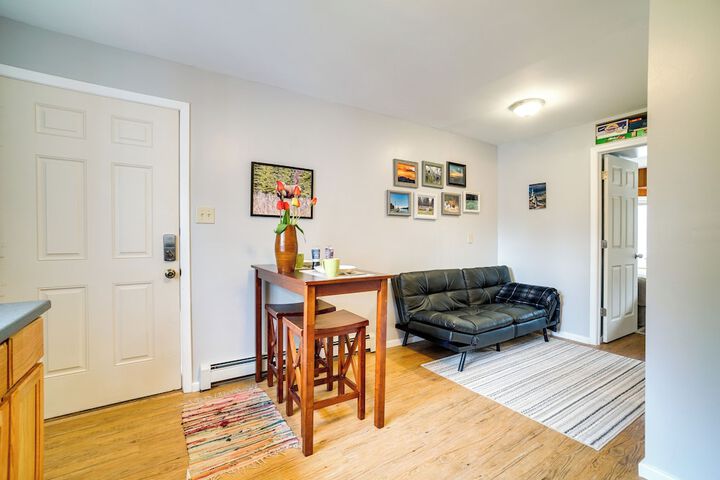 Convenient Kenai Apt - 3 Mi to Beach & Fishing