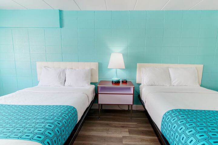 Howard Johnson by Wyndham Virginia Beach at the Beach