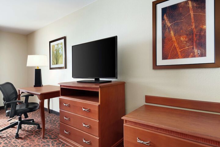 Hampton Inn Houston / Stafford
