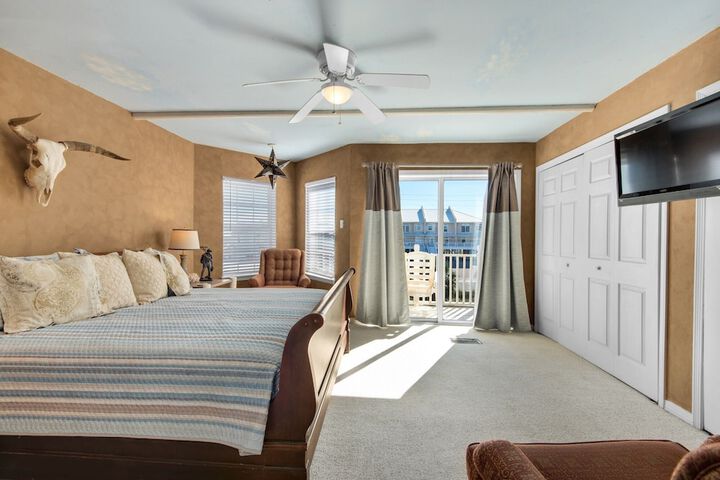 Room 21 of 31