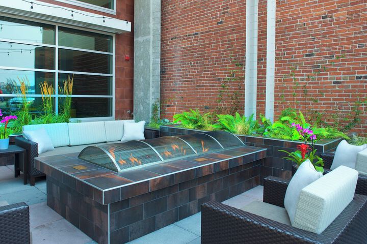 Courtyard by Marriott Seattle Everett Downtown
