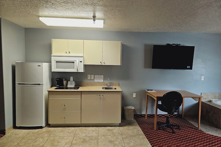 Room 25 of 49
