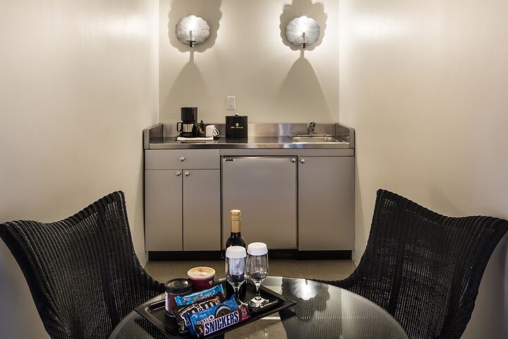 Hotel Lombardy