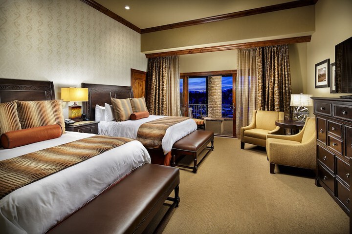 Room 45 of 112