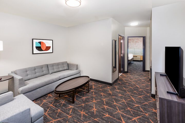 Holiday Inn Hotel & Suites Tulsa South by IHG