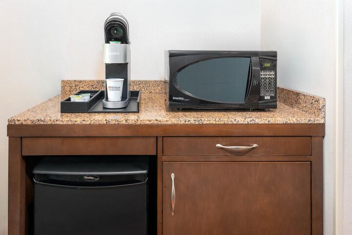 Hilton Garden Inn Wayne