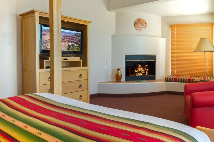 Inn at Eagle Mountain