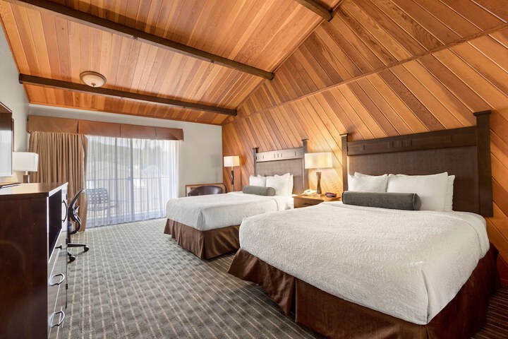 Best Western Plus Tree House