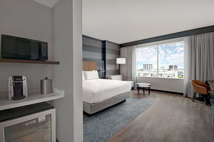 Room 25 of 56