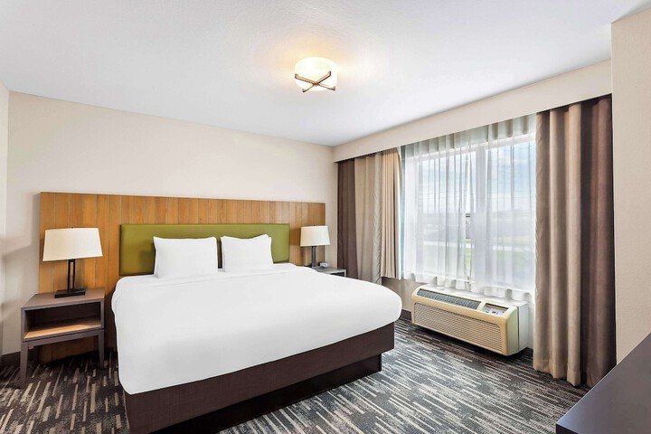 Country Inn & Suites by Radisson Portage, IN