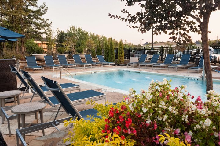 Pool 6 of 51