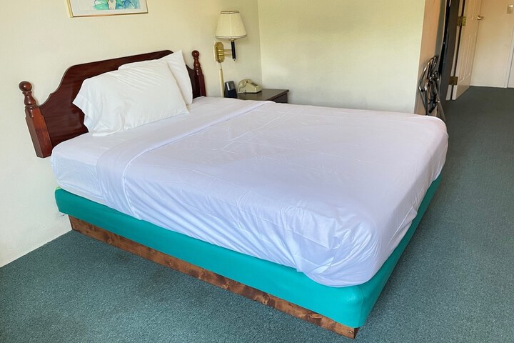 Room 54 of 87