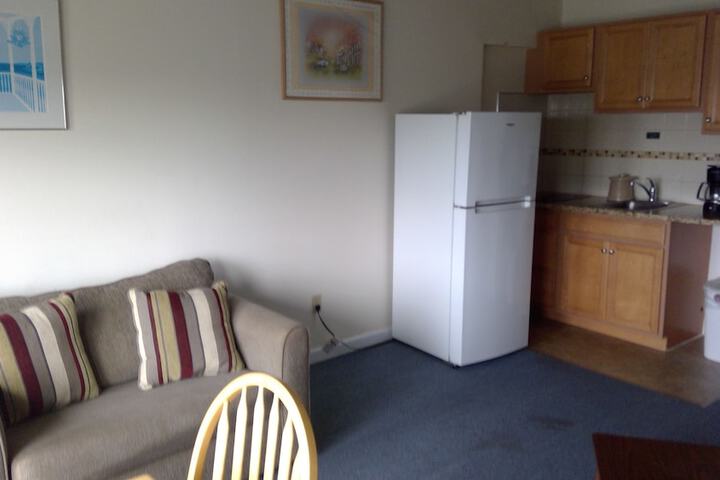 Room 12 of 17