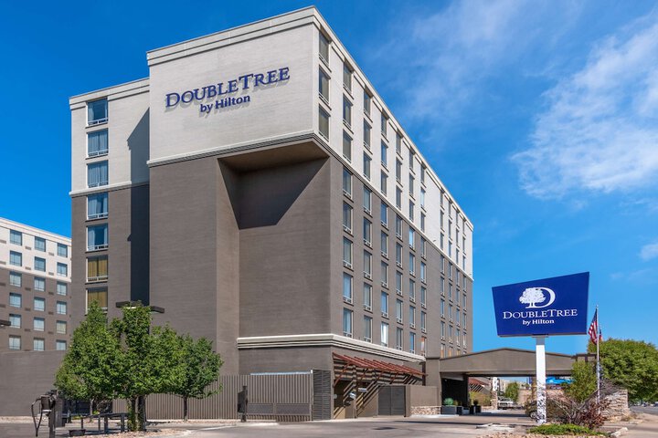 Hotel 2 of 47