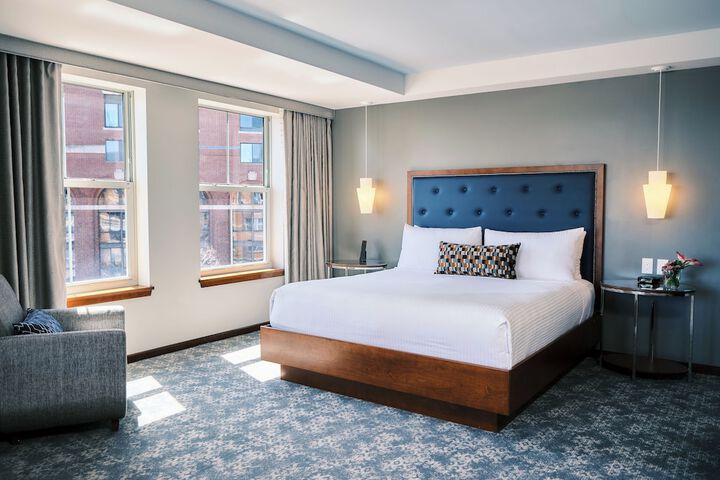 Room 21 of 42